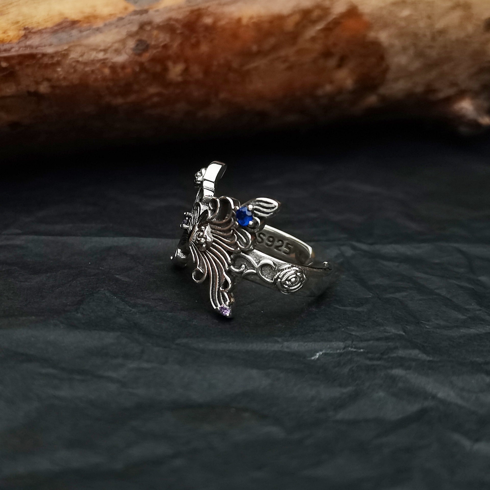 Vintage Gothic Butterfly Ring in Fashion Style